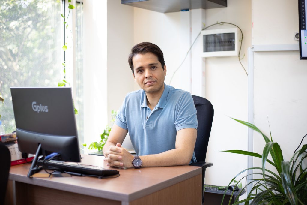 امیر مرشد زاده